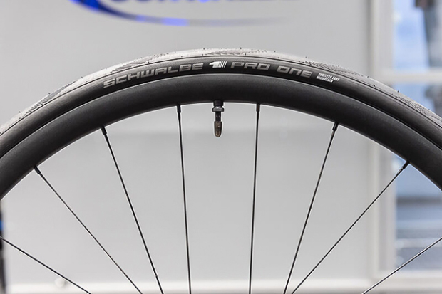 tubeless tire with tube