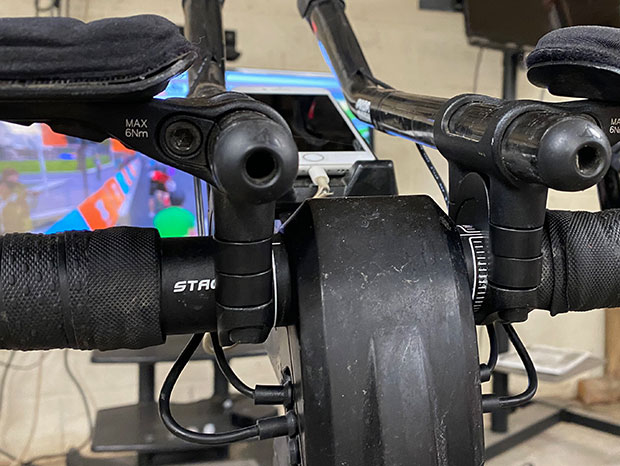 Stages Solves Smart Bike Bar End Shifting - Slowtwitch.com