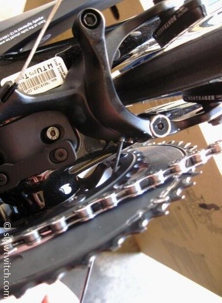 Trek madone brake adjustment best sale