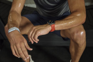 Tracking Your Workouts and Beyond with Amazfit Blueox-B2-Shot01-Running-0580_R2