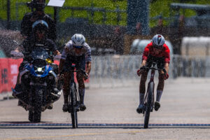 Photo Finish: Geerike Schreurs Snatches Gravel Worlds 2026 Win Gravel Worlds 2026