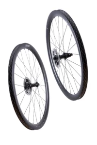 HUNT-40-Carbon-Gravel-Race-HCyclo-Hero_1728x.jpg