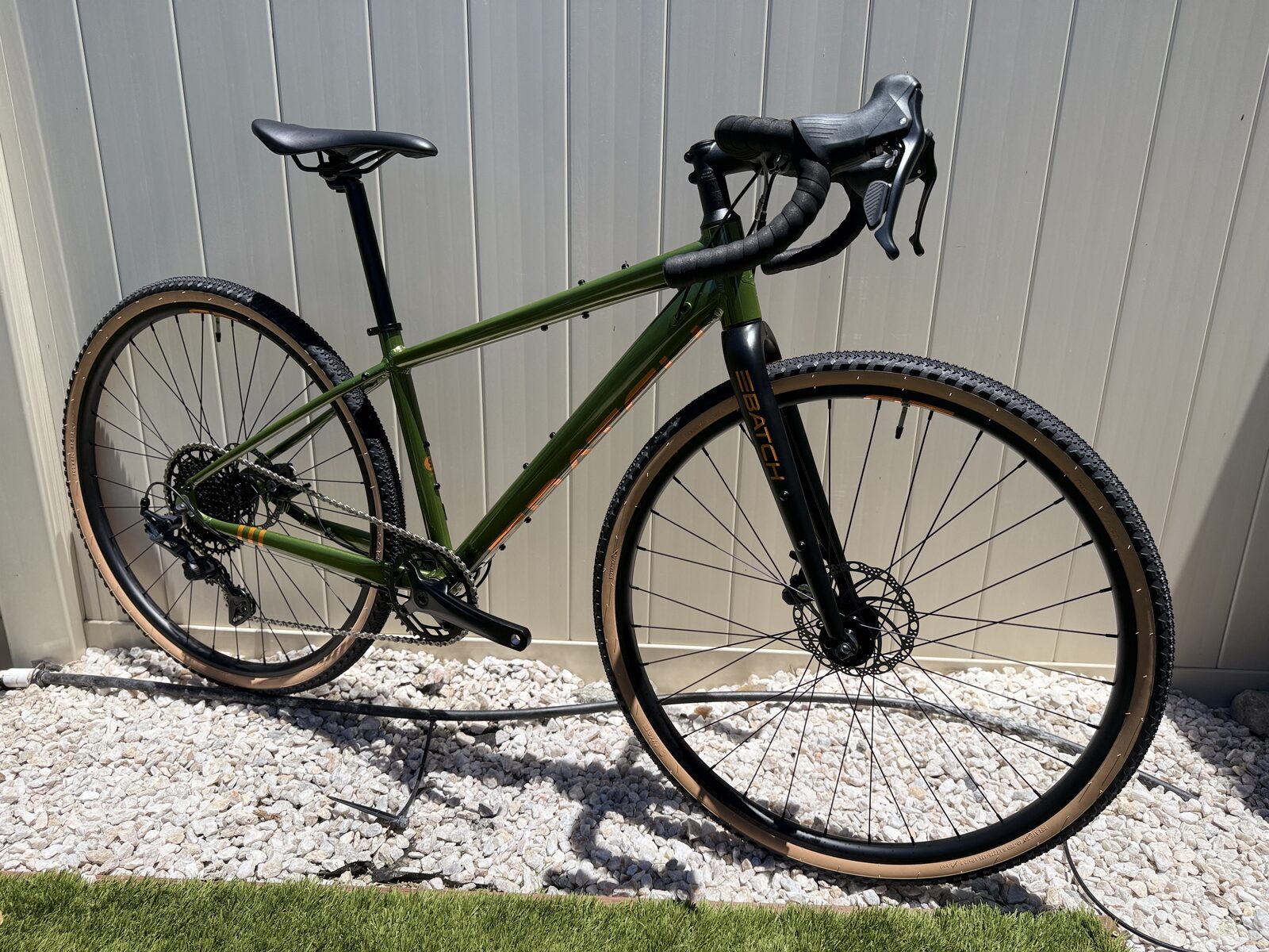 Drive-side view of the Batch GB.1 gravel bike showing the MicroShift Sword 1x9 drivetrain, single chainring, and Tektro mechanical disc brakes.