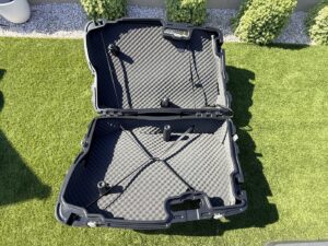 Shokbox Pro interior showing convoluted foam lining and dual anti-crush standoffs