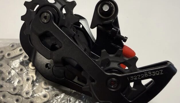 SRAM-RED-XPLR-eTap-AXS-Rear-Derailleur-12-2