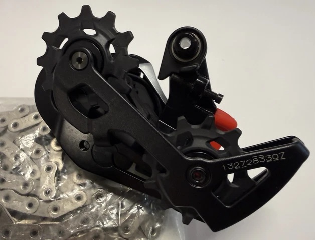 SRAM-RED-XPLR-eTap-AXS-Rear-Derailleur-12-2